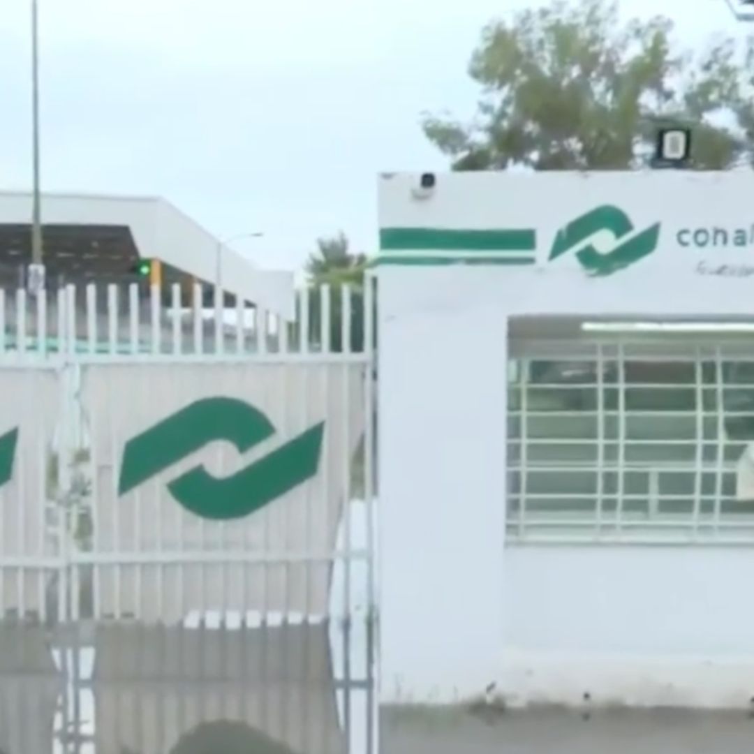 Fuga de Agua Causa Inundación y Suspensión de Clases en el Conalep 1 en León.